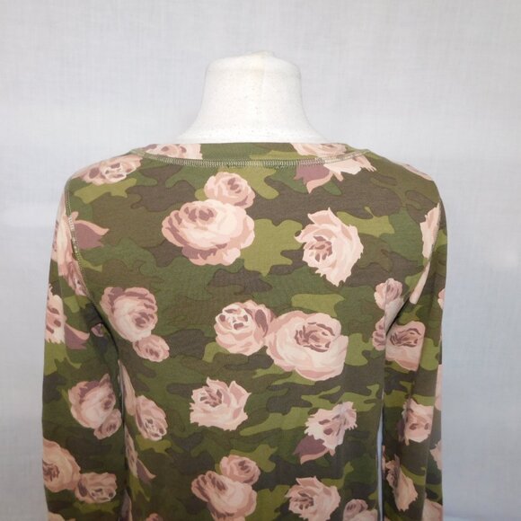 Stella & Dot Womens S Green Camo Pink Roses Rose gold Zipper pullover Sweatshirt - Picture 10 of 11